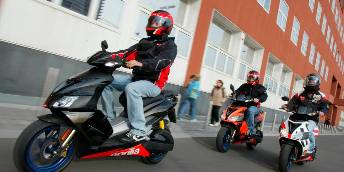 Как объяснить популярность скутеров?